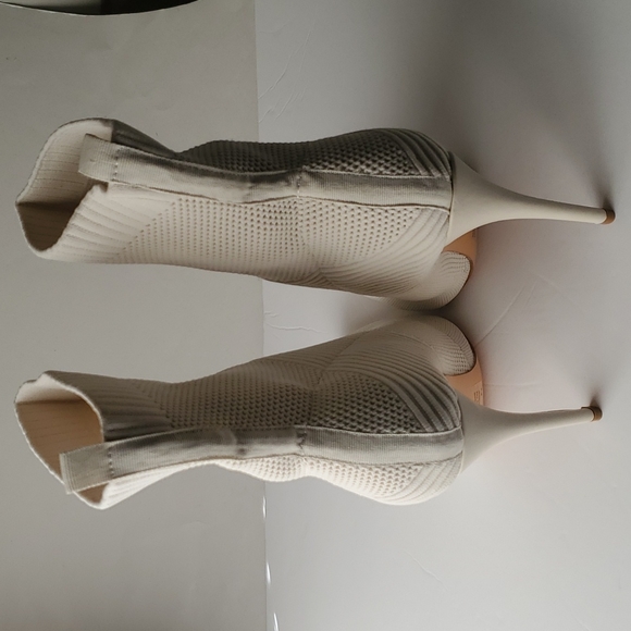 Pointed Toe Sock Ankle Boots - Picture 3 of 5